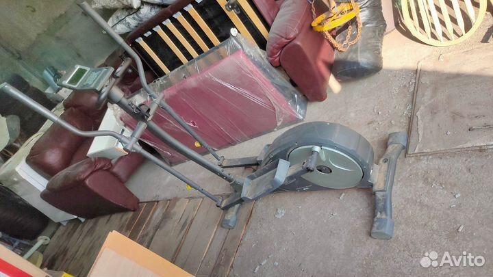 Эллиптический тренажер torneo бронь