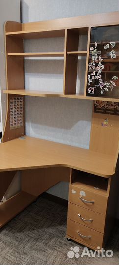 Школьная парта угловая