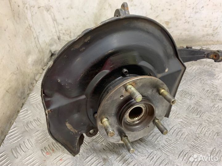 Кулак поворотный передний правый Honda Accord 7