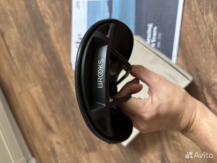 Велосипедное седло Brooks C17 Cambium Carved