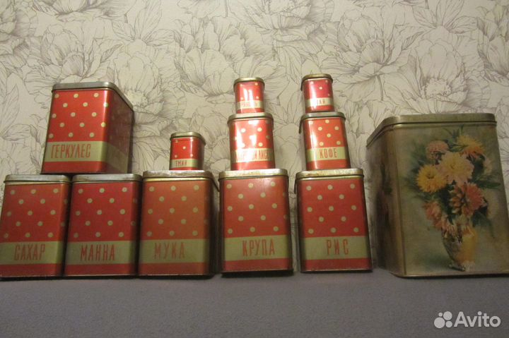 Банки жестяныессср.Оригинальная бутылка Череп0.5л