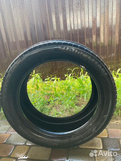 Bridgestone Alenza 001 285/45 R20