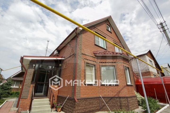 Дом 138 м² на участке 10 сот.