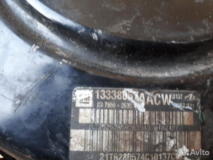 Усилитель тормозов вакуумный Opel Astra J 2010-20