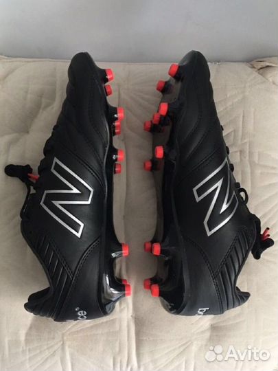 Футбольные бутсы