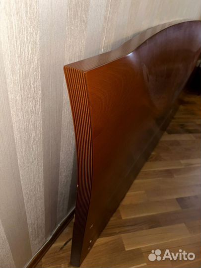 Изголовье для кровати Италия, массив дерево