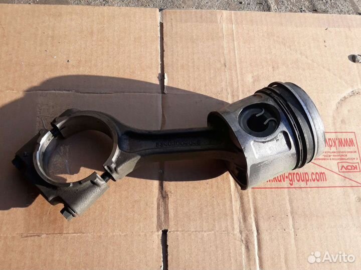 Шатуны ямз 536,есть и поршня