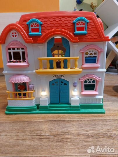 Игрушечный домик