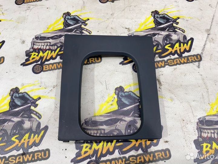 Пластик салона Audi A6 C4 AAH 1995