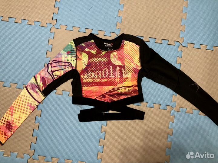 Новый Рашгард reebok женский, размер M