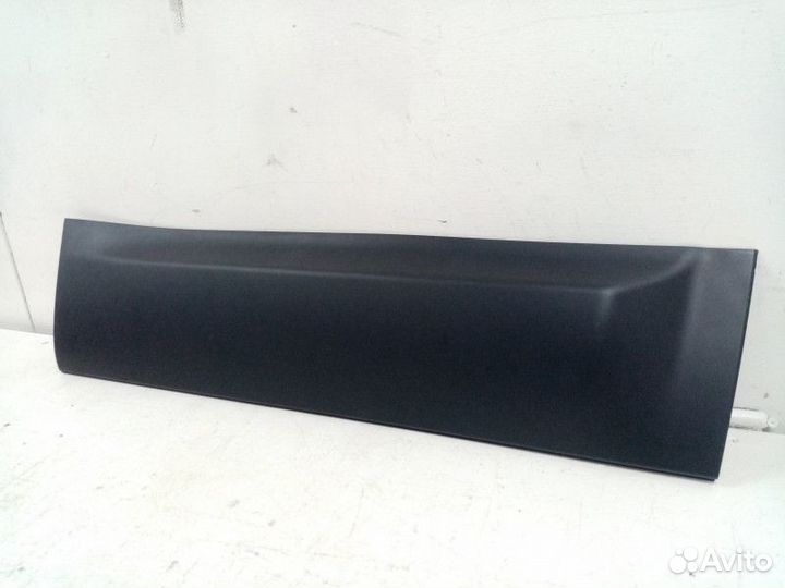 Накладка двери задней правой Nissan Qashqai+2 1