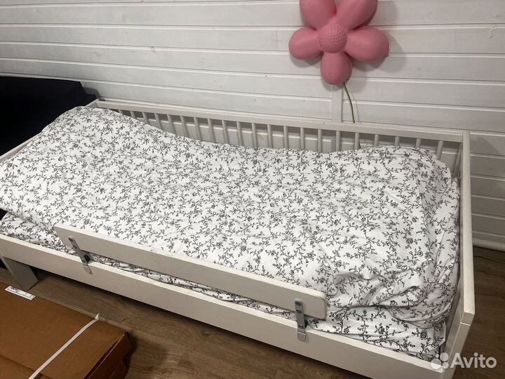 Детская кровать IKEA с матрасом