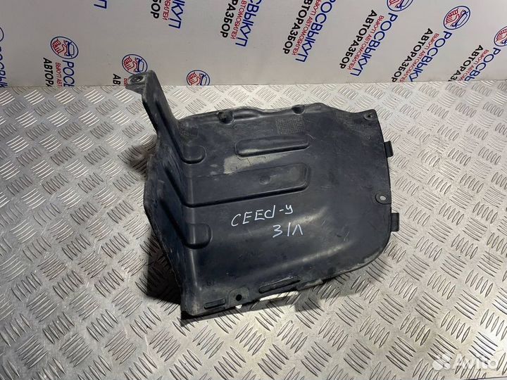 Пыльник заднего бампера Kia Ceed JD универсал