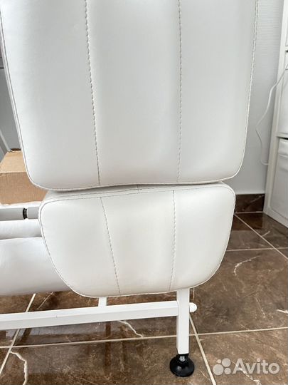 Педикюрное кресло