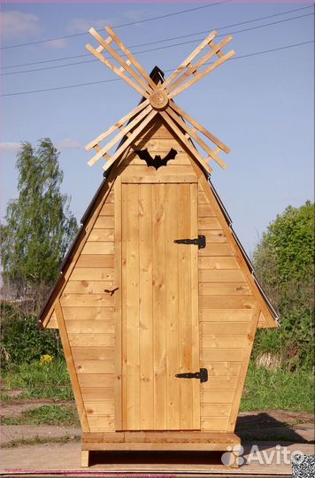Дачный туалет деревянный SKU009