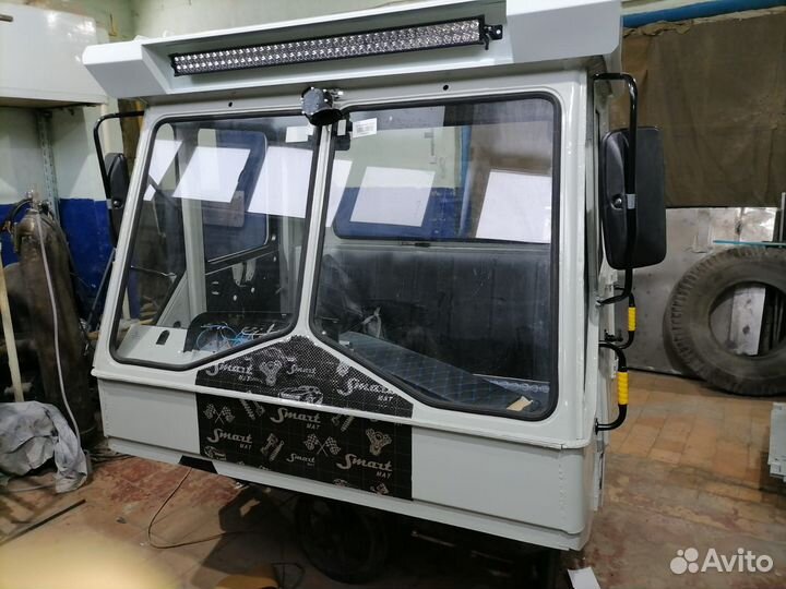 Кабина на трактор т 150