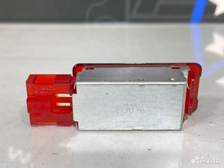 Плафон салона Volkswagen Touareg 7L AXQ/4 2006