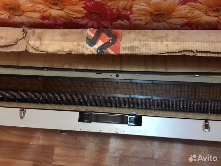 Вязальная машинка нева5