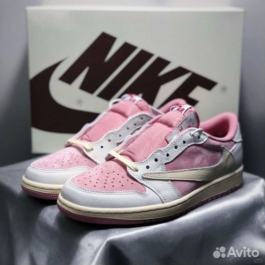 Кроссовки Nike Travis Scott x Air Jordan 1 Low