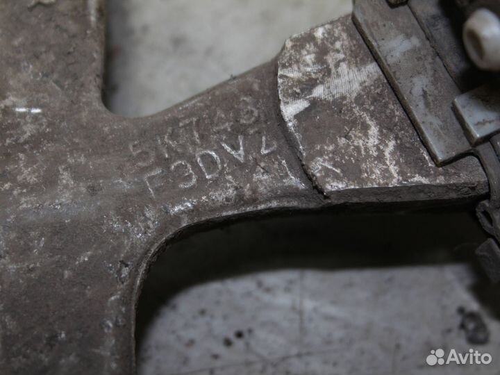 Рычаг задний верхний левый jaguar XF