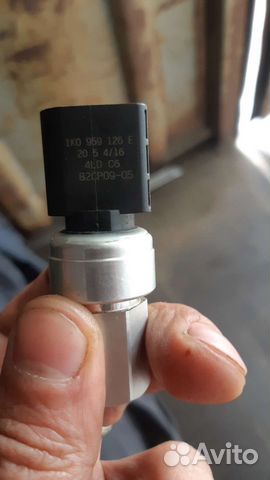 Датчик давления кондиционера vag