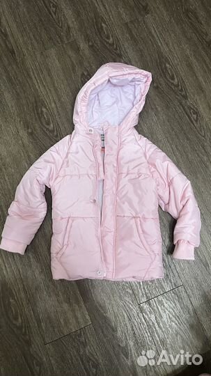 Куртка для девочки 104р