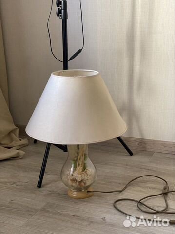 Лампа интерьерная