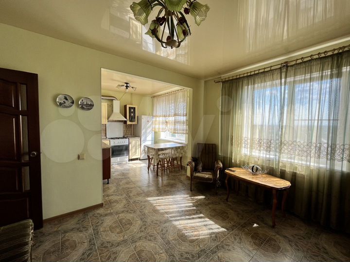 2-к. квартира, 53 м², 8/9 эт.