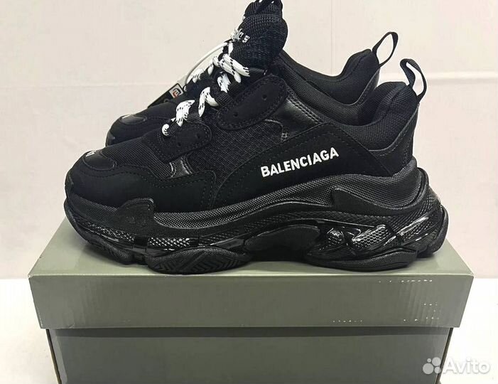 Кроссовки balenciaga triple s