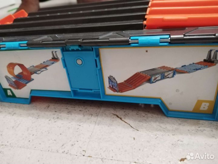 Гоночный трек hot wheels