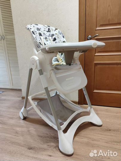 Стульчик для кормления corol
