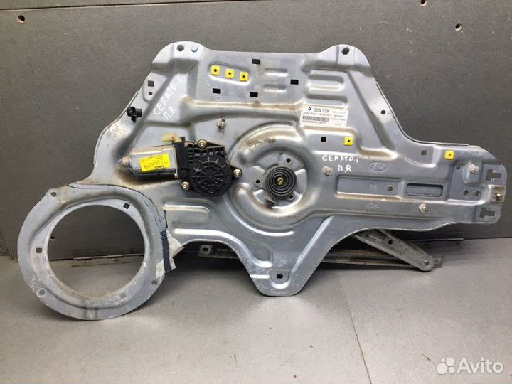 Стеклоподъемник передний правый Kia Cerato 1 седан