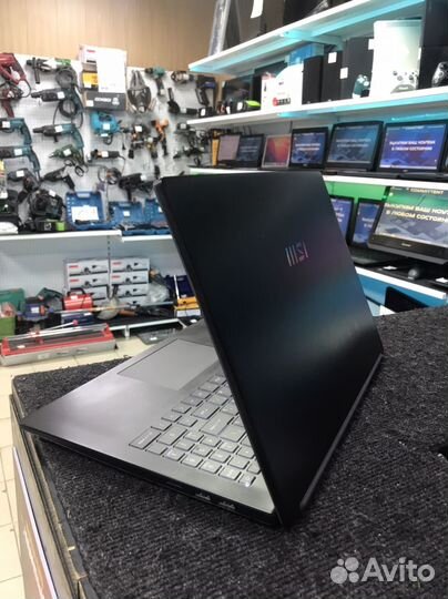 MSI Modern 15 i5(12Th) -12*2.5GHz/16Gb/512Gb/Iris