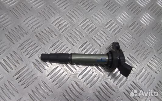 Катушка зажигания бензиновая toyota avensis T27 (4