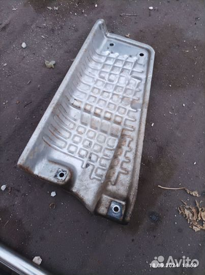 Термозащита стартера 4G69 Outlander CU Grandis