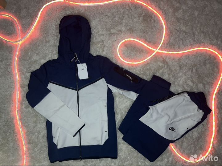 Спортивный костюм nike