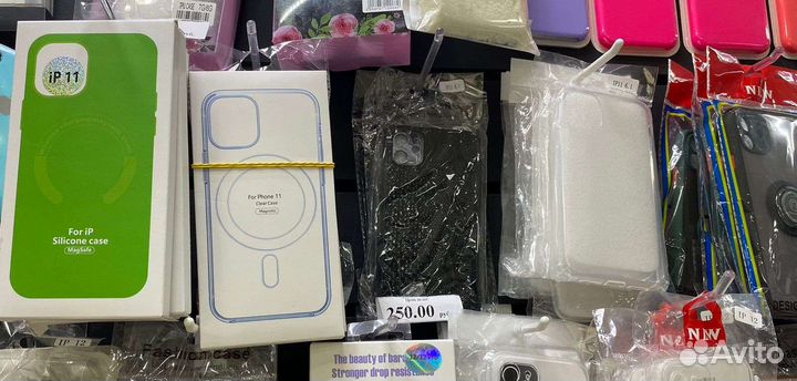 Чехол на iPhone 11