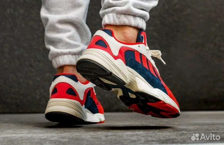 Кроссовки Adidas Yung 1 Red White 2003