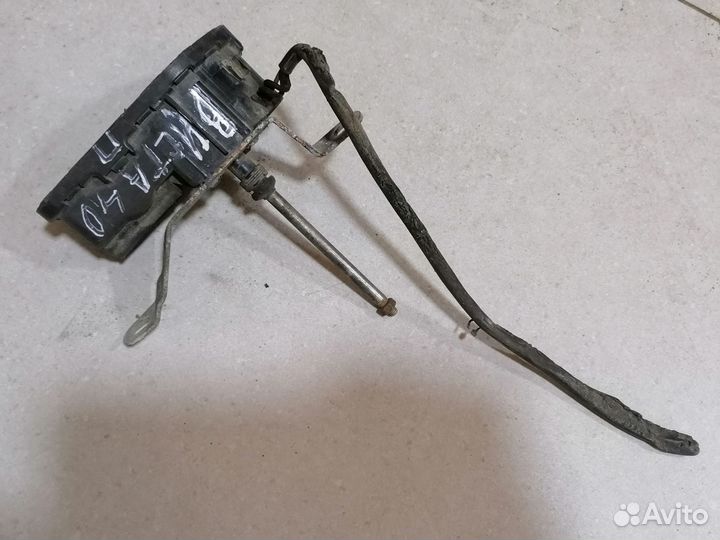 Моторчик омывателя фар правый Volvo S40