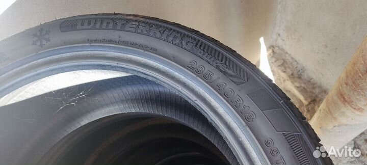 DoubleStar DW02 235/45 R18 95