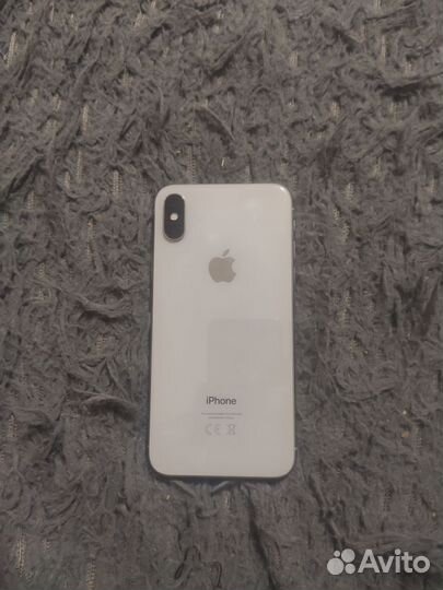 iPhone X, 64 ГБ