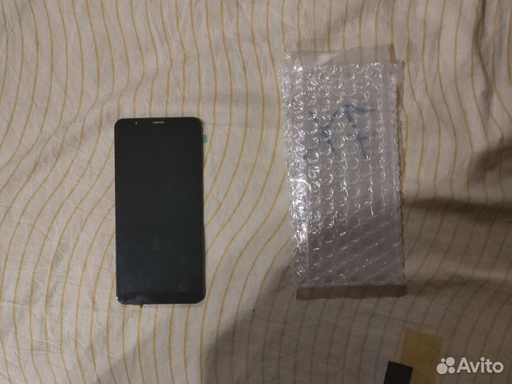 Мобильные телефоны на запчасти