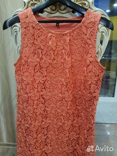 Платье праздничное 44