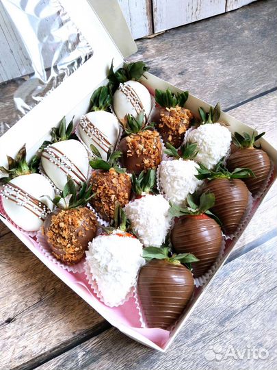 Клубничные наборы. Клубника в шоколаде