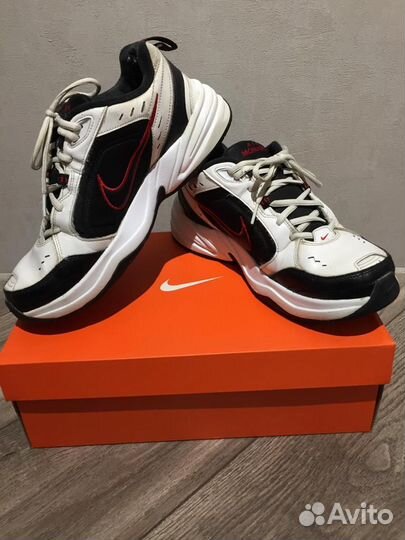 Кроссовки Nike air monarch 4