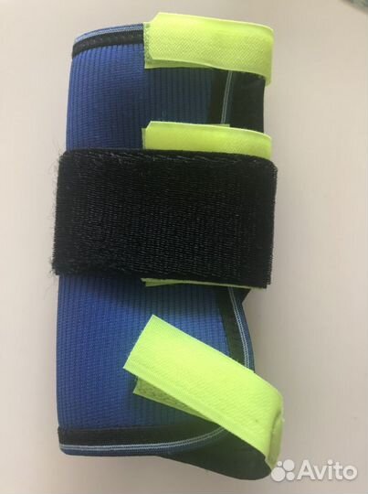 Бандаж компрессионный на лучезапястный сустав