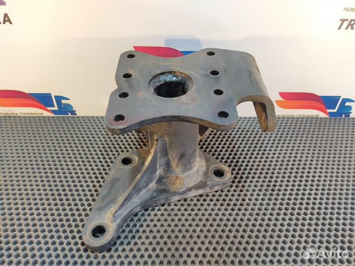 85461105079 Кронштейн гура