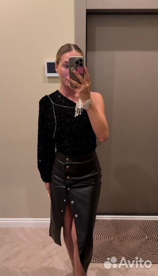 Юбка коданая миди с разрезом