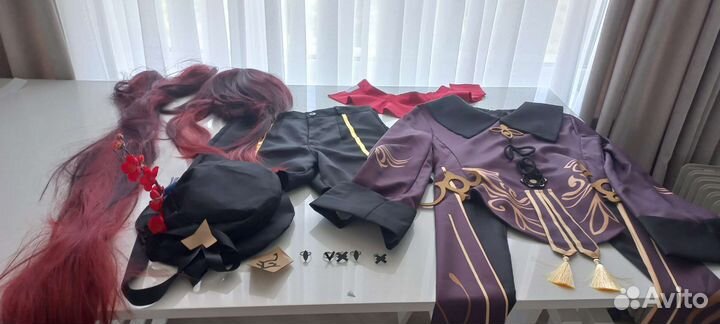 Косплей на ху тао из геншина