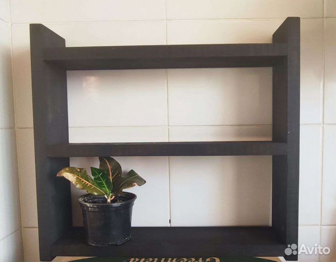 Полка настольная деревянная